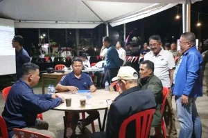 Meriahkan HUT RI dan Hari Jadi Tanjab Barat, Bupati Anwar Sadat Resmi Buka Domino 2025