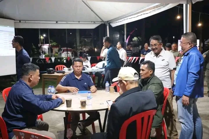 Meriahkan HUT RI dan Hari Jadi Tanjab Barat, Bupati Anwar Sadat Resmi Buka Domino 2025